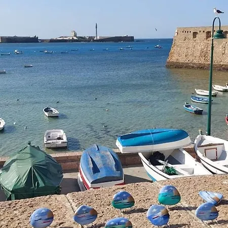 Loft Puerto De Gades * Καντίζ